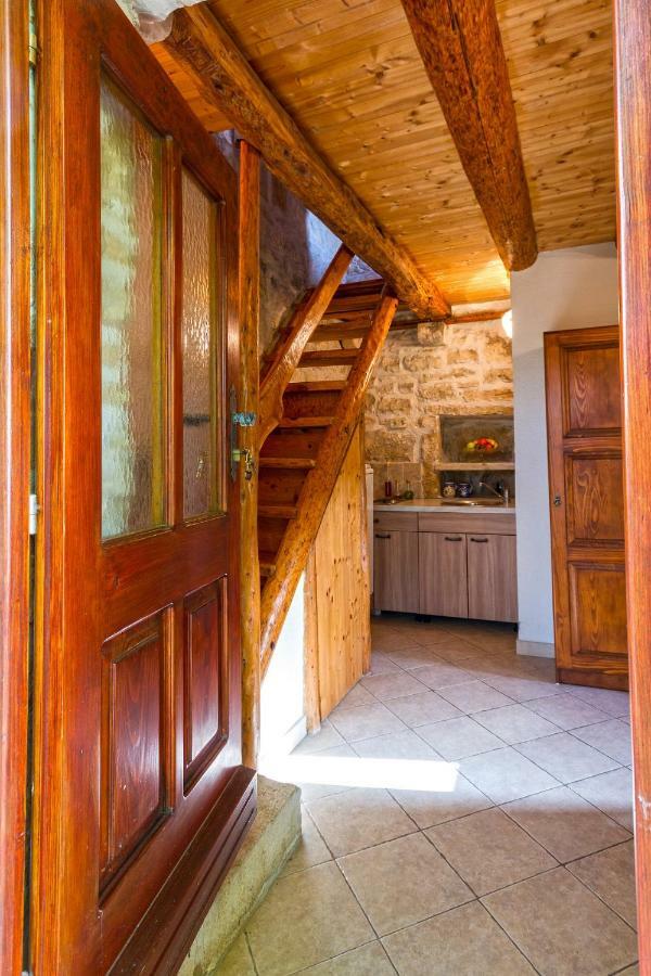 Old Small Stone House Zrnovo 外观 照片